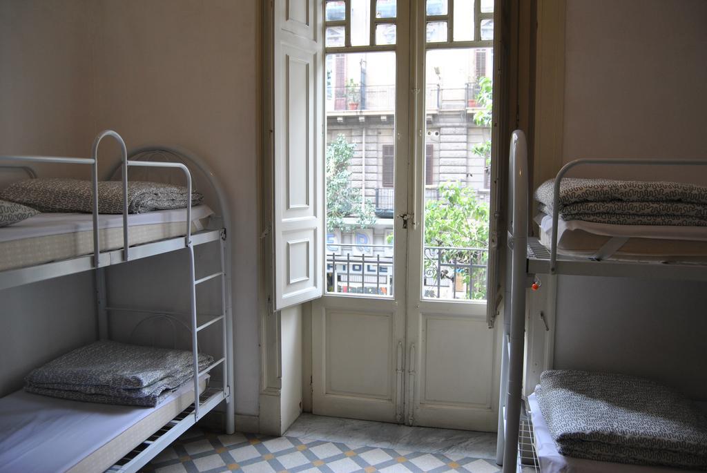 On The Way Hostel Palermo Exteriér fotografie